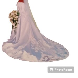 Wedding gown